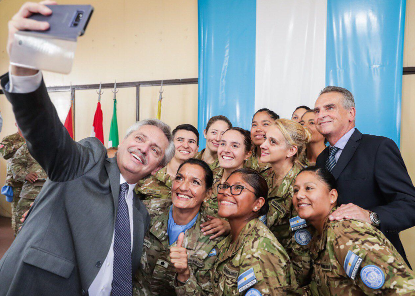 El presidente Alberto Fernández despidió al contingente que participará de la misión de paz de la ONU en Chipre - Siempre Formosa