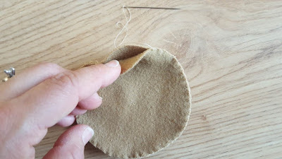 DIY Play Food: a stack of pancakes DIY Play Food: a stack of pancakes