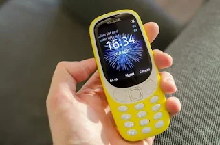 هاتف نوكيا 3310 يعود مجددا للاسواق بحله جديده مع كامرا وشاشه ملونه وذاكره خارجية!!