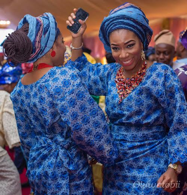 Photos from the 90th birthday party of S?un of Ogbomosho