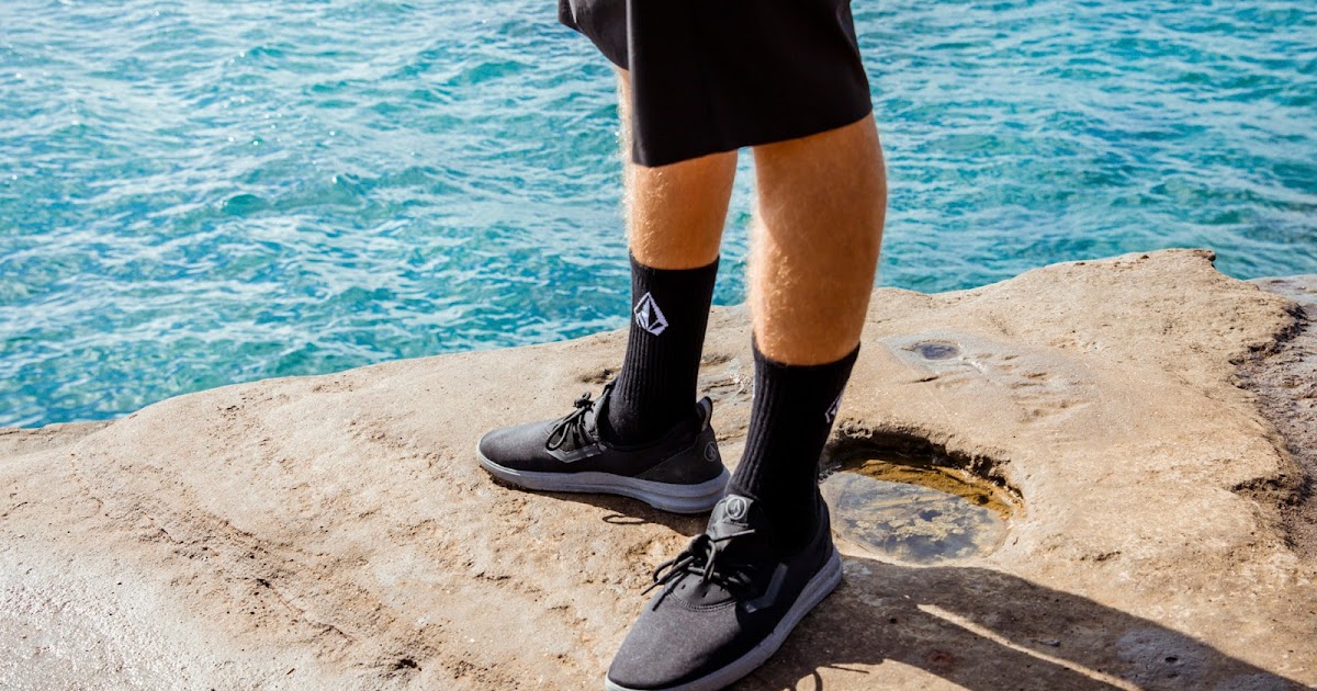 volcom water shoes