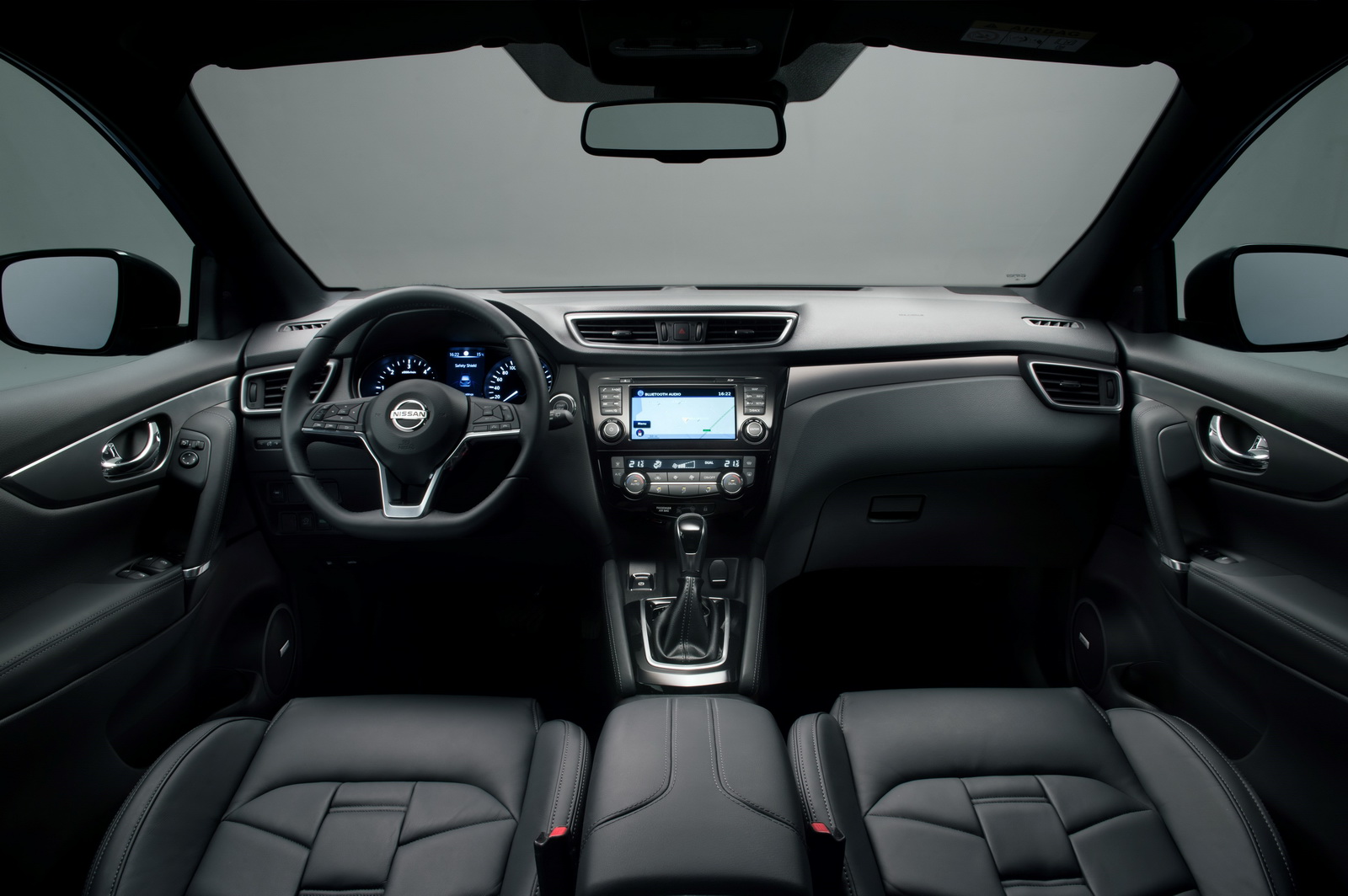 Nissan_Qashqai_44.jpg