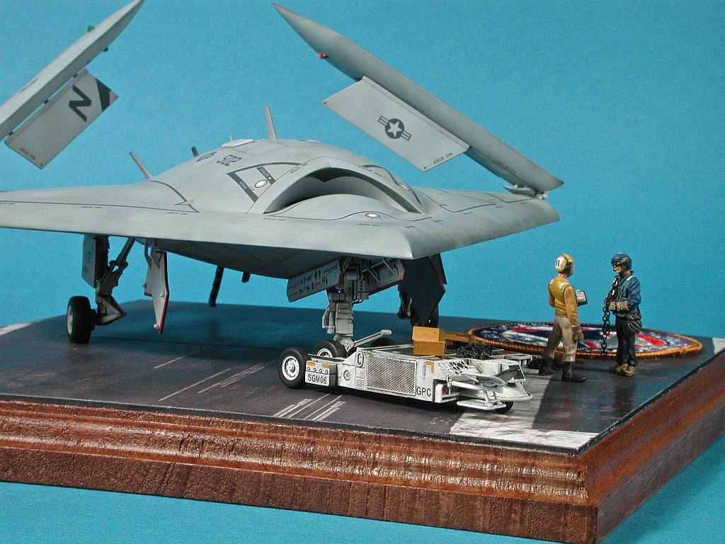 Макет бпла. 1421 Italeri 1/72 самолёт x-47b. БПЛА Орион 1/48 сборная модель. Модель Bayraktar tb2 DVC 1/72. 72001 БПЛА "Байрактар" DVC.