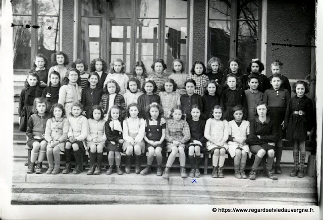 ancienne photo d'école noir et blanc ancienne photo d'école noir et blanc