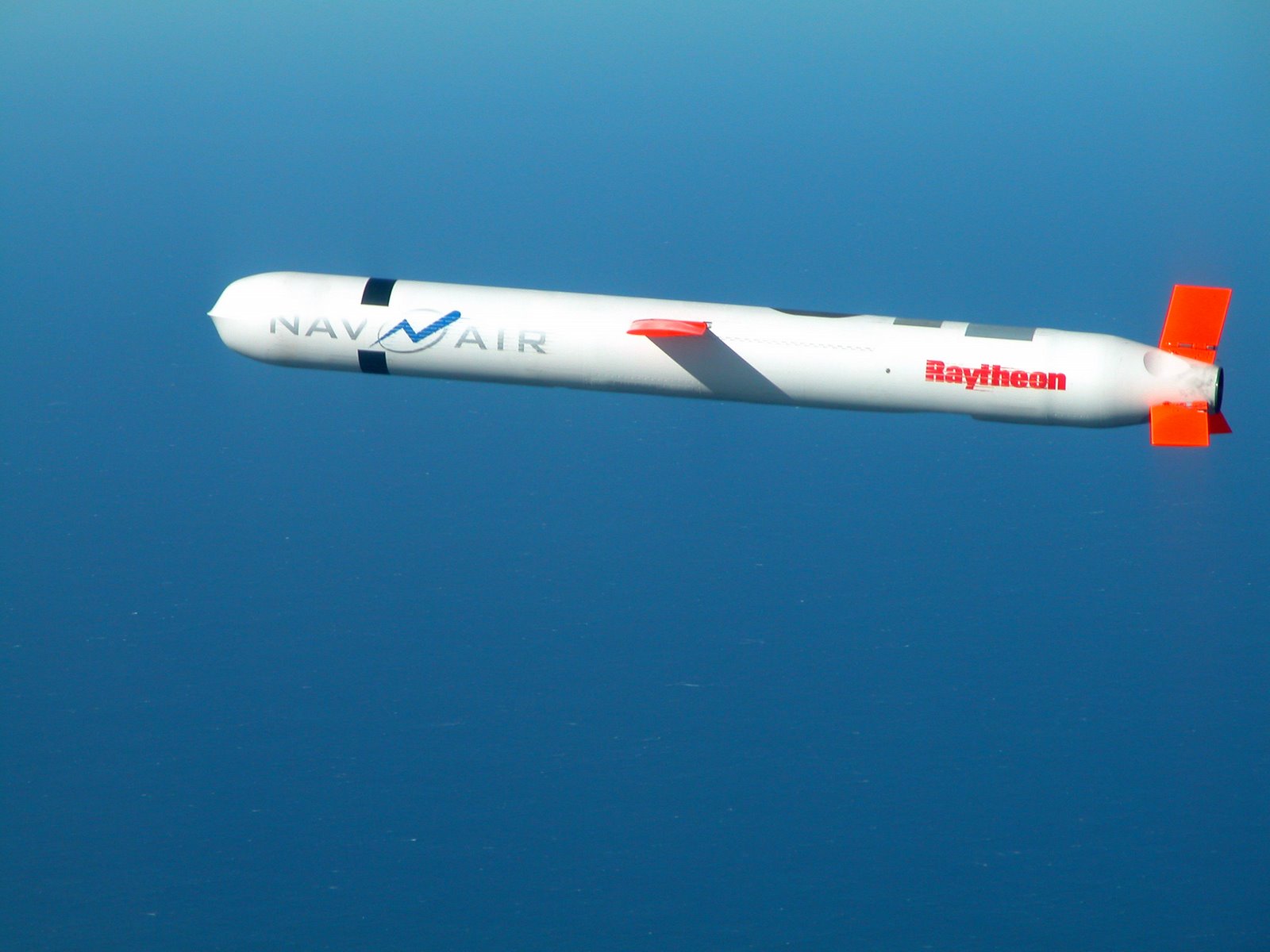 tomahawk cruise missile manufacturer