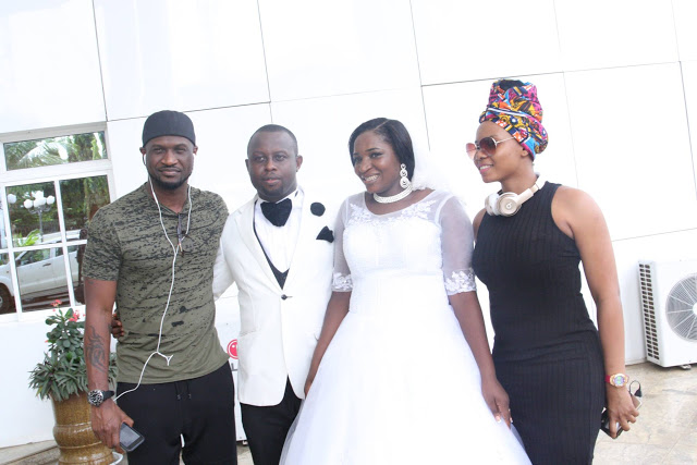 Psquare, Yemi Alade, Phyno Surprise Newlywed Couple, Crash Wedding (photos) Umelo%2Bwedding%2B2