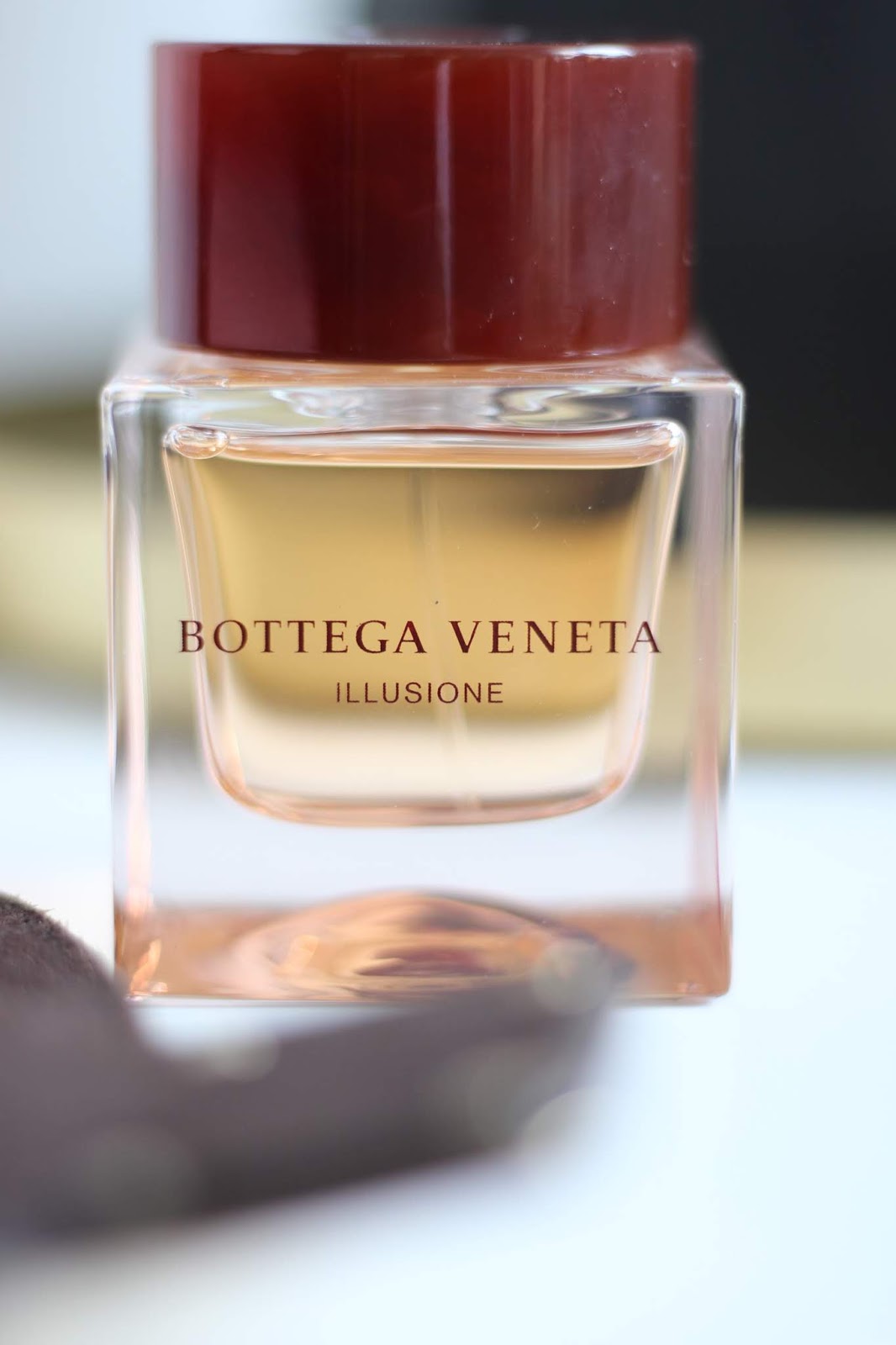 tumi travel carry on