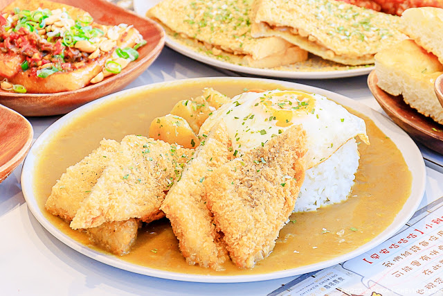 早安公雞,飛鏢大魚排,咖哩飯,浩克雞腿排,蛋煎餅,圓形小鬆餅,陳平店,台中,北屯區,早午