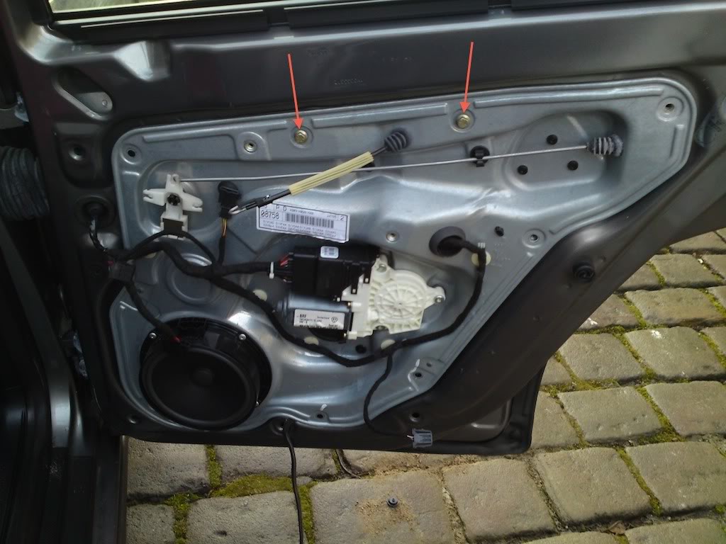 DubSteve's Brain Nuggets Seat Leon Leaking Door Seals Repair Guide