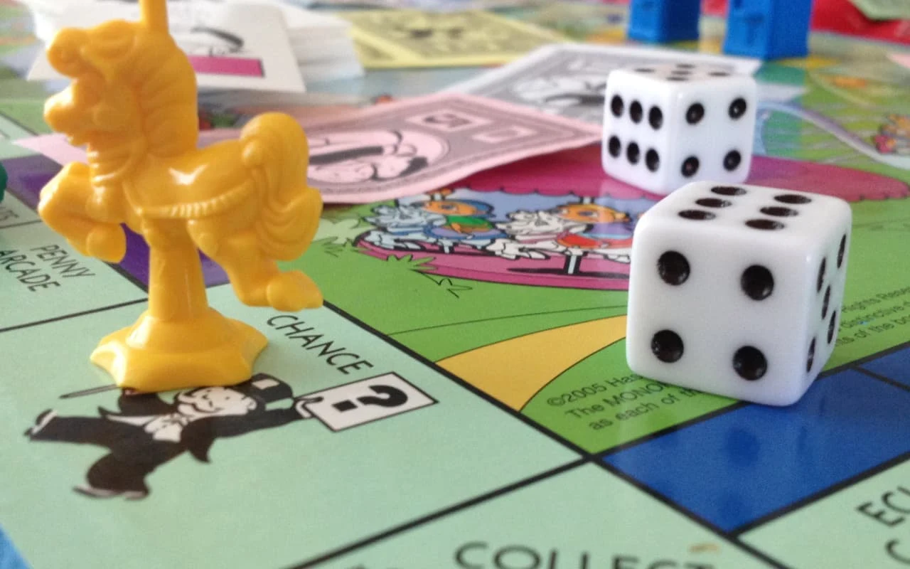 Monopoly, juegos de mesa