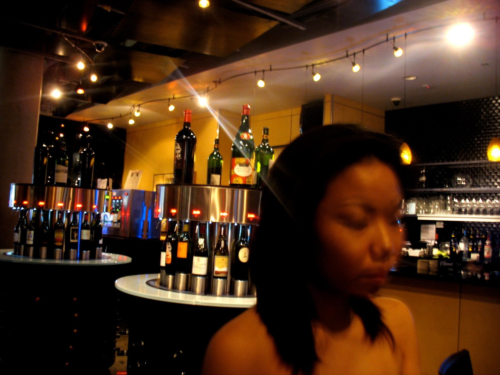 selfindulging in hawaii Amuse Wine Bar