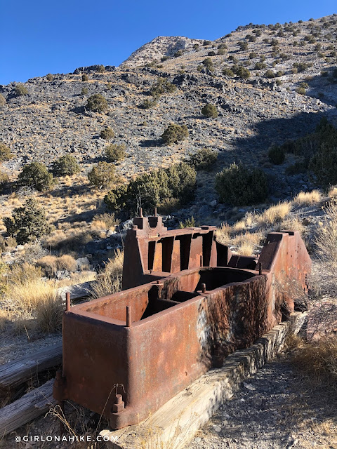 Hiking to Desert Peak, Newfoundland Mountains Hiking to Desert Peak, Newfoundland Mountains