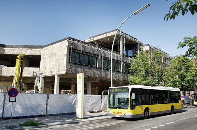 Baustelle Abriss, GSZM, Gesundheits-und Sozialzentrum Moabit, Unterbringung der Staatsanwaltschaft Berlin, Turmstraße 22, 10559 Berlin, 09.07.2013