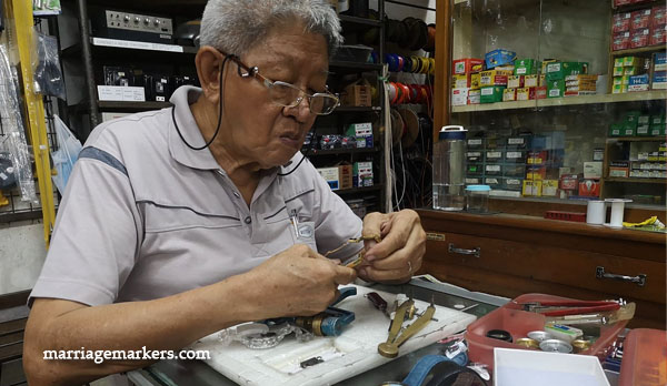 PLDT Home - Filipino-Chinese businessman - connectivity - Bacolod City - PLDT DSL - phone line - family business - Bacolod blogger - Wilmar Enterprises - watch repair - key duplicate