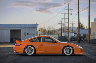 Cool Porsche 911 GT3 RS with ADV.1 Wheels 2