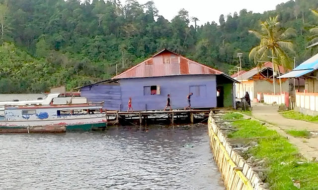 kades bisori