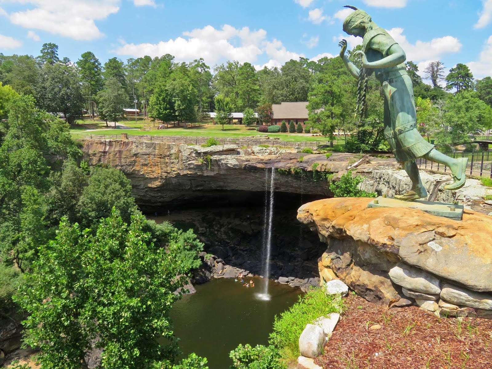 Geographically Yours: Gadsden, Alabama, USA