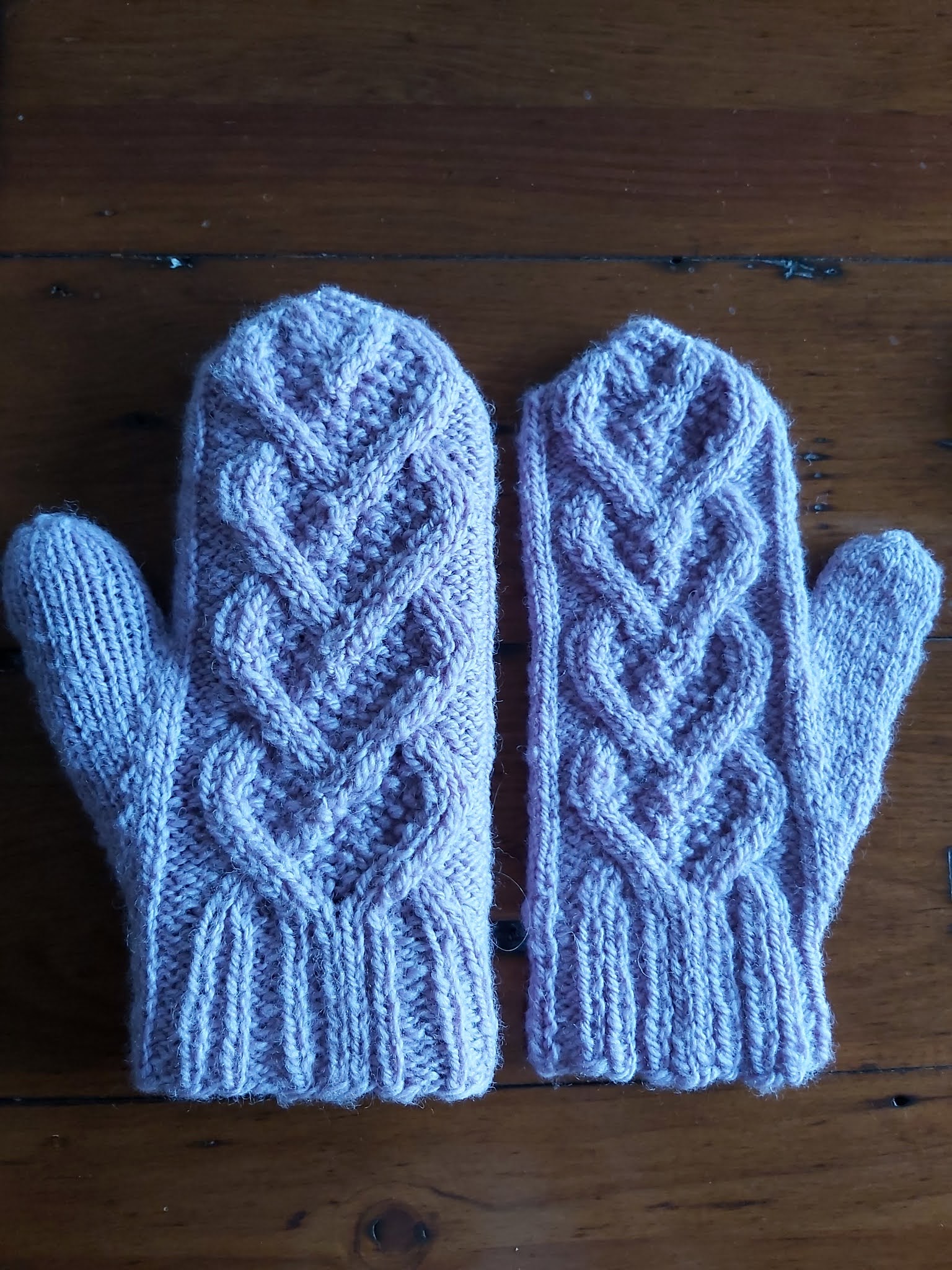 Chez Lizzie Tutorial Mitten Liners