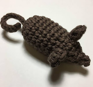 PATRON GRATIS RATON AMIGURUMI 51428