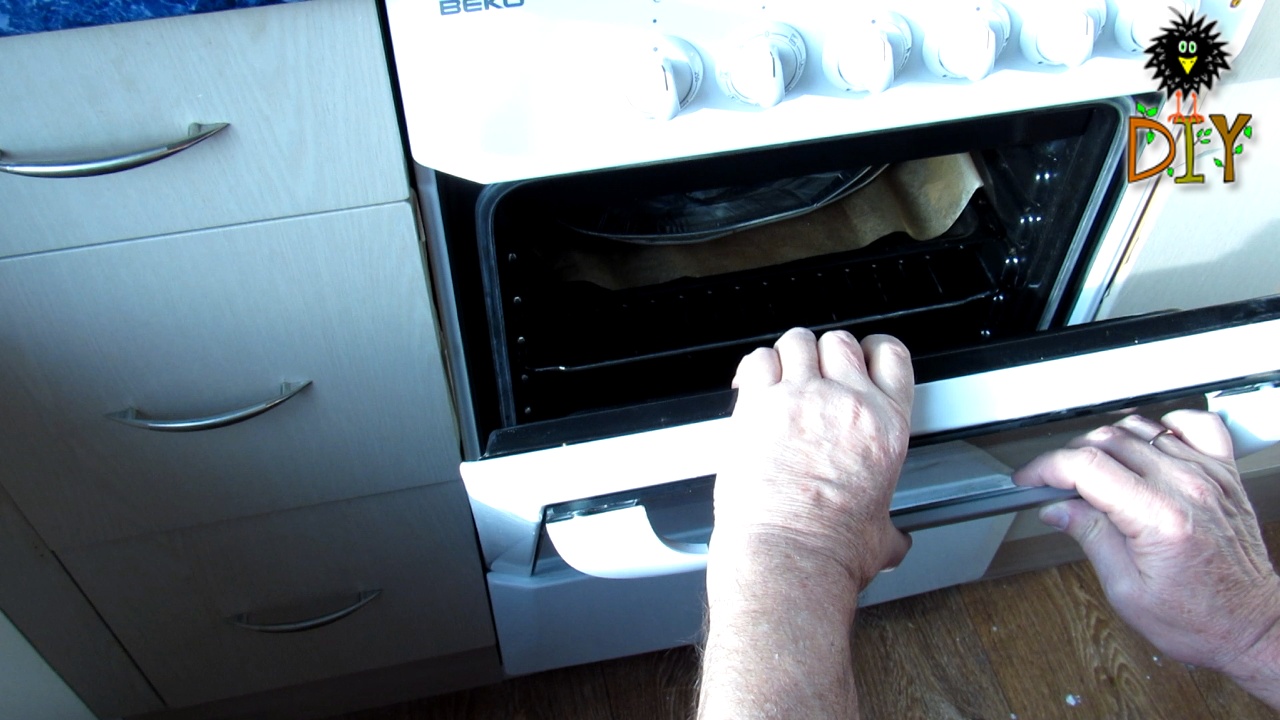 I Know How To... How To Clean The Stove In Easy Way How To Untwist