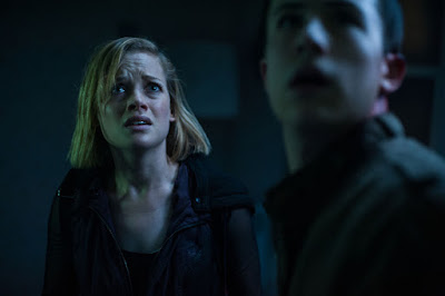 Image of Jane Lavy and Dylan Minnette in Don't Breathe