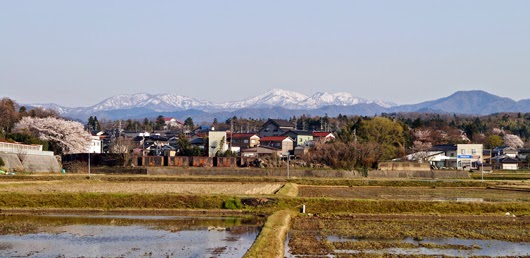  view of Hakusan Mountain from a front of Yamanaka Onsen 