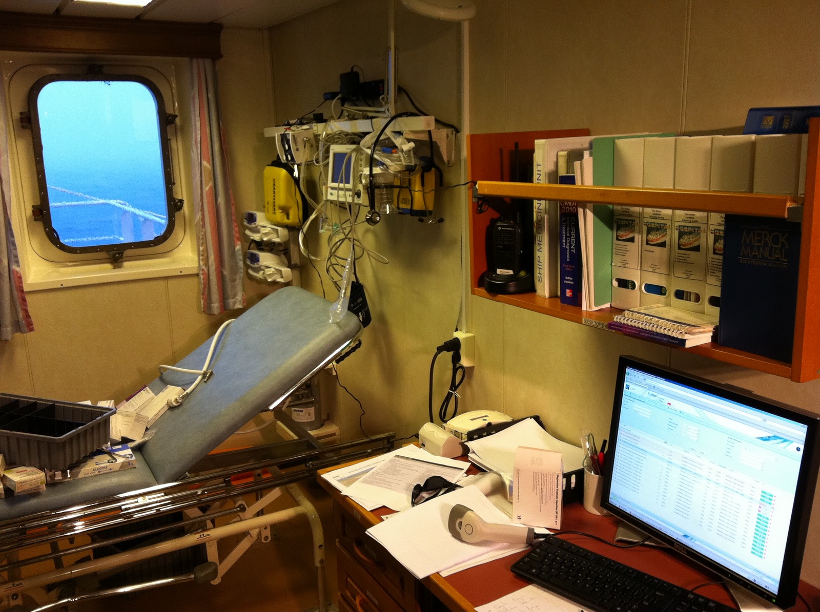 EMS SOLUTIONS INTERNATIONAL by DrRamonReyesMD marca registrada