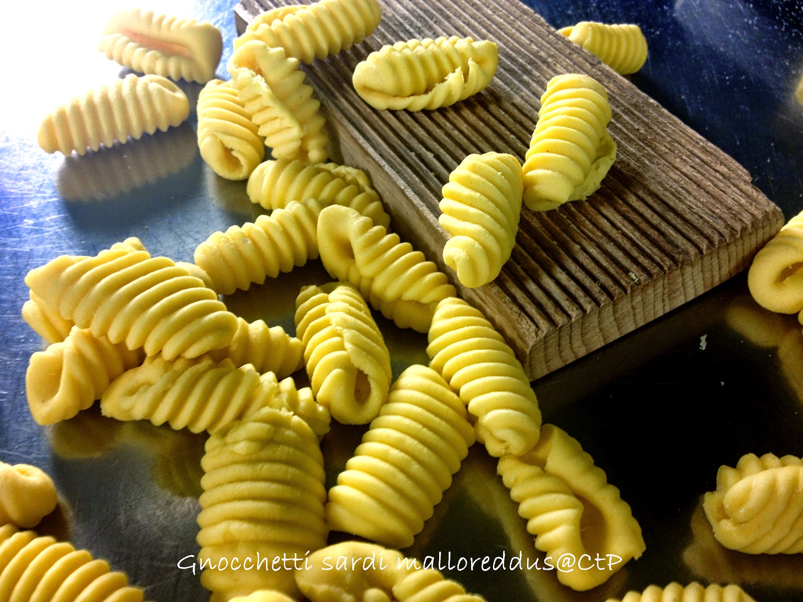 ricetta dei malloreddus  gnocchetti sardi