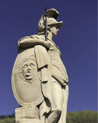 Проклятията в древен Рим Statue-of-the-goddess-Minerva