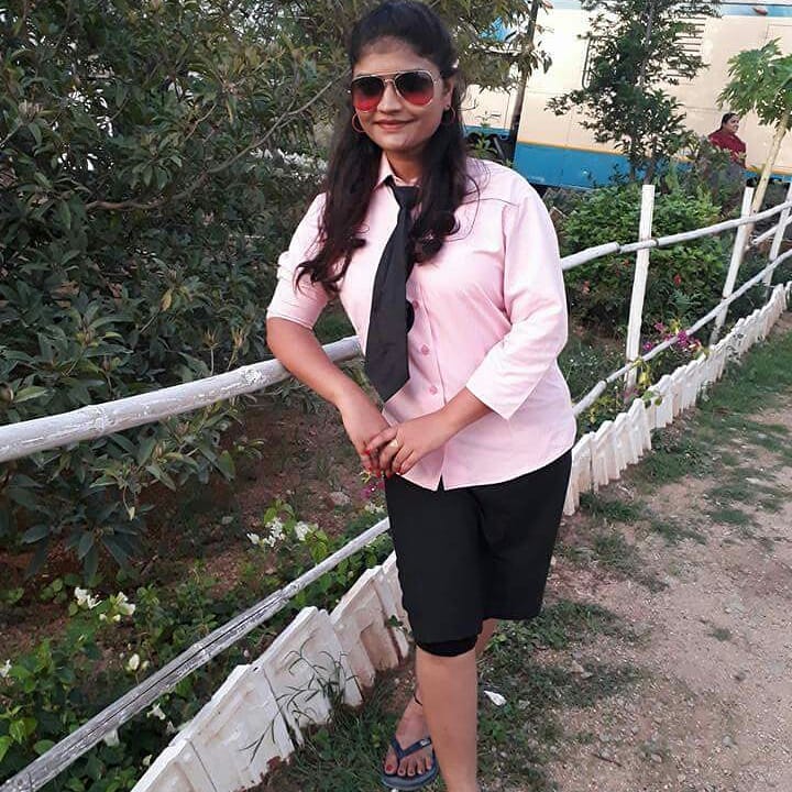 TV Actress Shivani aka Shashi aunty latest Mallu Aunty | iiQ8 23 DEFFFB86 70B4 4D87 BC6E B151DCD35AAE