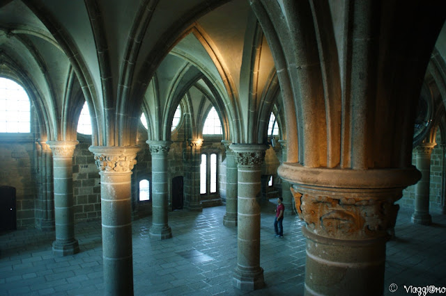 Gli splendidi e imponenti interni dell'Abbazia di Saint Michel