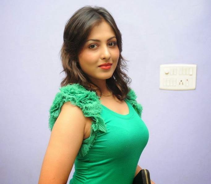 Health Sex Education Advices By Dr Mandaram Busty Indian Sexy Actress Madhu Shalini Hot Big