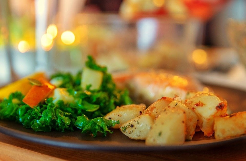 Frugal Freebies Easter Restaurant Specials and Deals to Order Now