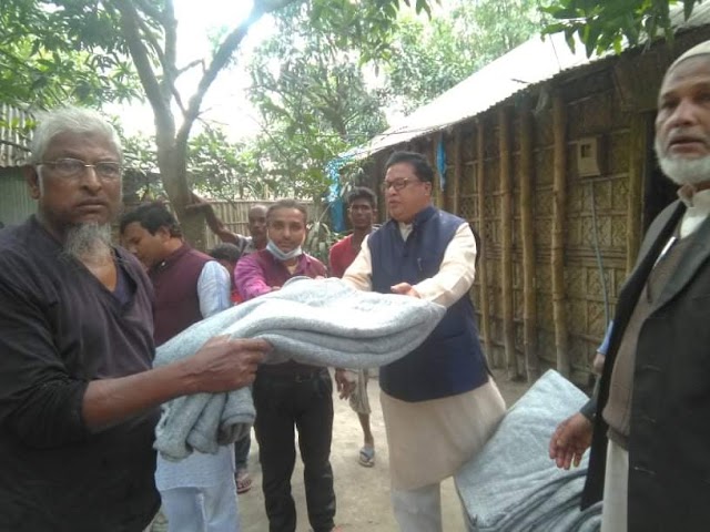 জলঢাকা খুটামারায় অগ্নিকান্ডে ৩ টি পরিবার নিঃস্ব