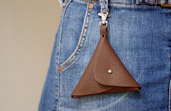 Triangle Leather Pouch Tutorial