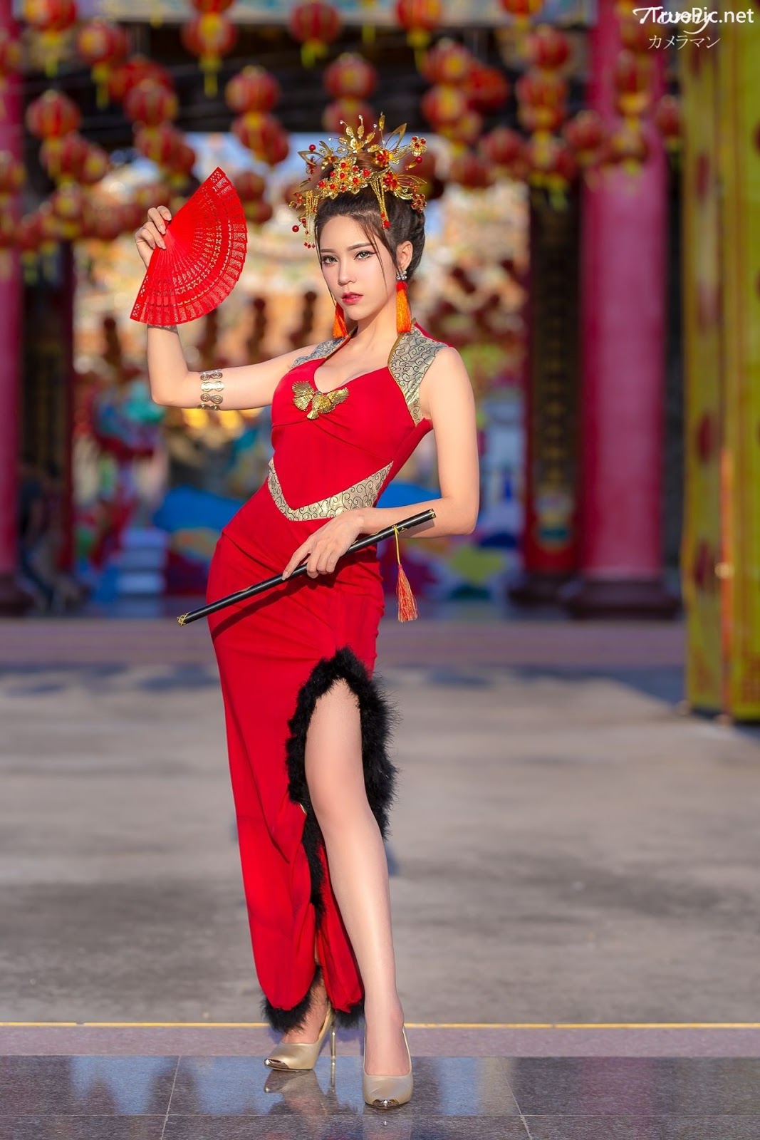 Image-Thailand-Hot-Model-Janet-Kanokwan-Saesim-Sexy-Chinese-Girl-Red-Dress-Traditional-TruePic.net- Picture-33