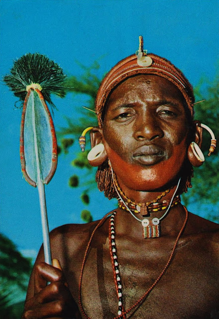 MusicRepublic KENYA – TANZANIA – UGANDA Musical Gems from Lake Victoria – Heartbeat of Africa – Sapra Ltd - CMIL 102