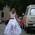 Miss M et ses confettis : robe de mariée corsetée blanche et
transparente