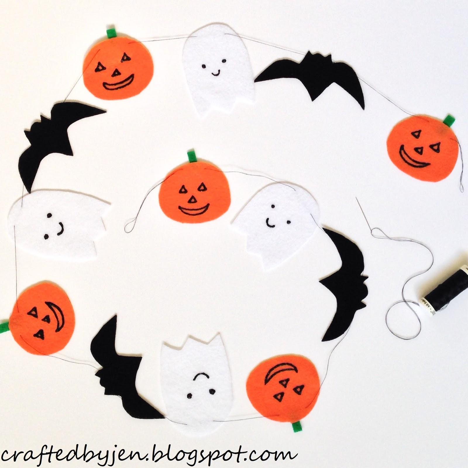 DIY Halloween Felt Garland