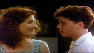 Watch Hot Hindi Movie Aunty Se Pyar Online Watch Hot Hindi Movie Aunty Se Pyar Online