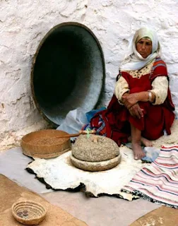 Single woman in the capital city Tunis, Tunisia 2008