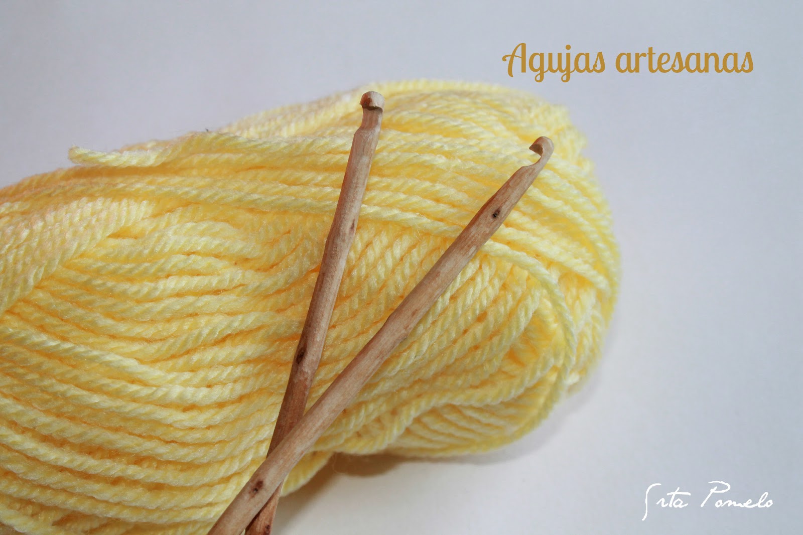 Srta Pomelo: Agujas de crochet artesanales