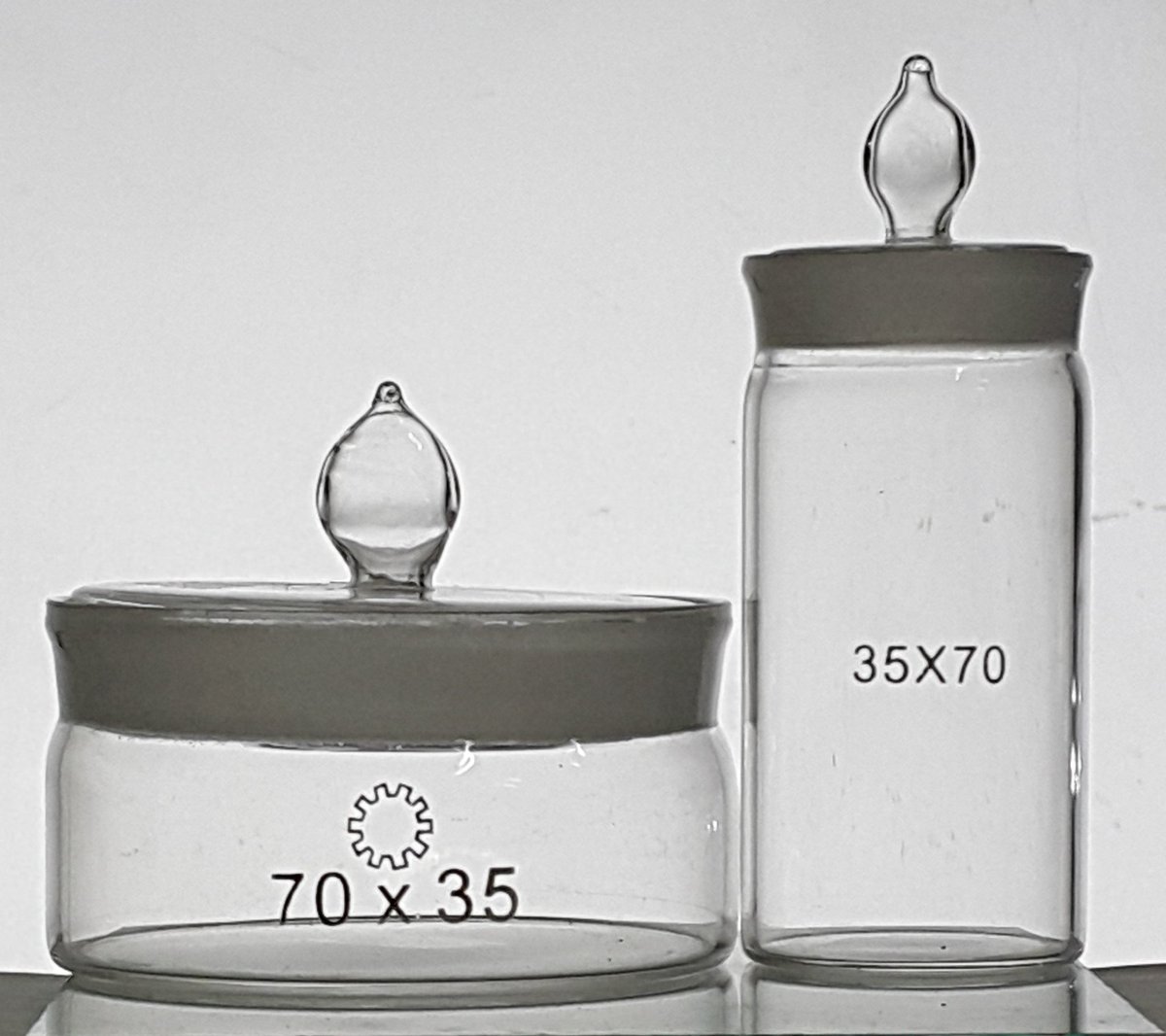 стаканчик для взвешивания св-34/12. стаканчик 34 12. стаканчик для взвешивания (бюкс) св-34/12. стаканчик 34 12. стаканчик для взвешивания (бюкс) св- 34/12 d 40 мм h 65 мм шлиф кш 34/12.