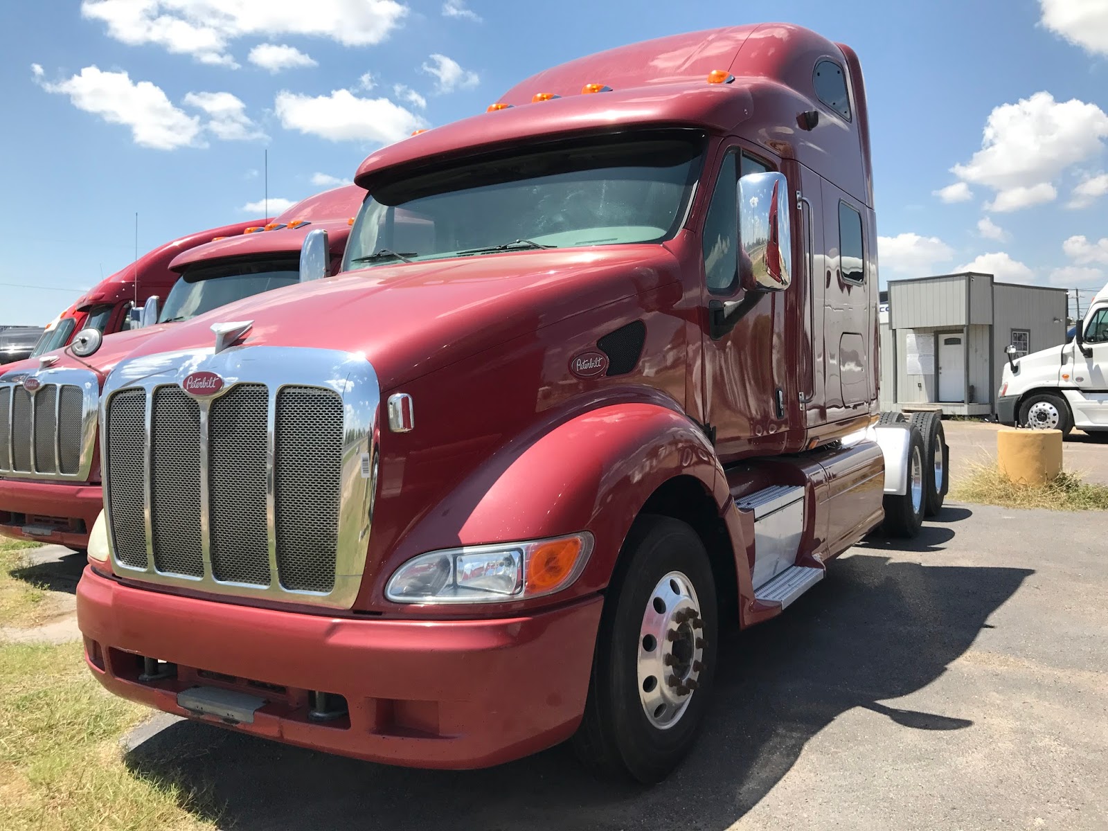 TRACTOCAMI N EN VENTA visual data 8