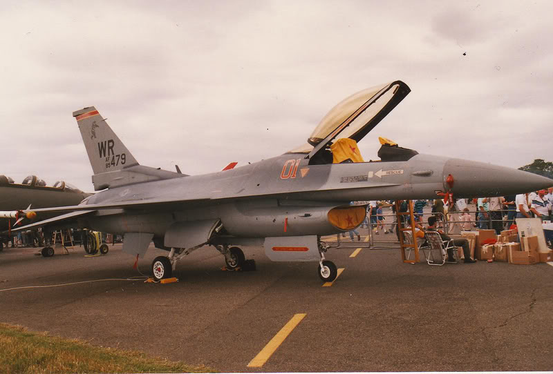 F-16-2a.jpg