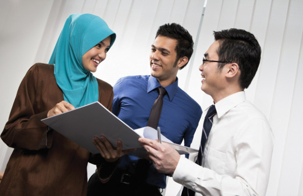 Restrukturisasi Pembiayaan Bermasalah pada Bank Syariah dan Unit Usaha Syariah Restrukturisasi Pembiayaan Bermasalah pada Bank Syariah dan Unit Usaha Syariah