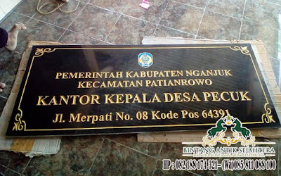 Tempat Pengrajin Marmer Tulungagung, Prasasti Peresmian Bahan Granit