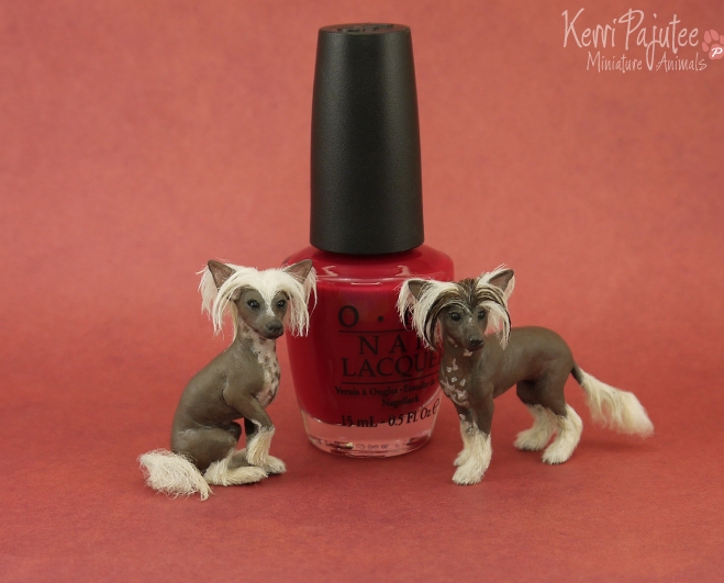01-Chinese-Crested-Dog-Kerri-Pajutee-Miniature-Sculpture-that-look-Real-www-designstack-co