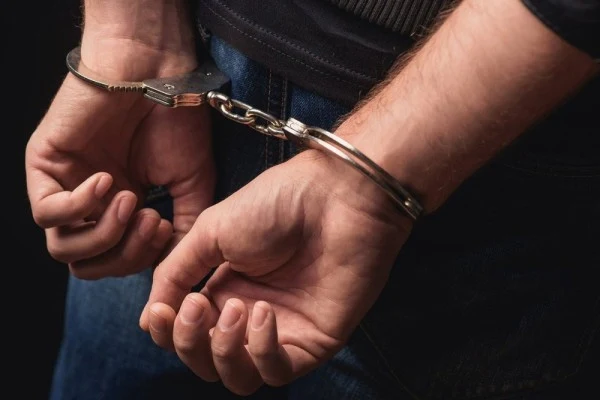 Muscat, News, Gulf, World, Police, Fine, Case, Car, attack, Hijacked, Man impersonated a police officer to hijack a car in Muscat; Sentenced to three year jail and fine 