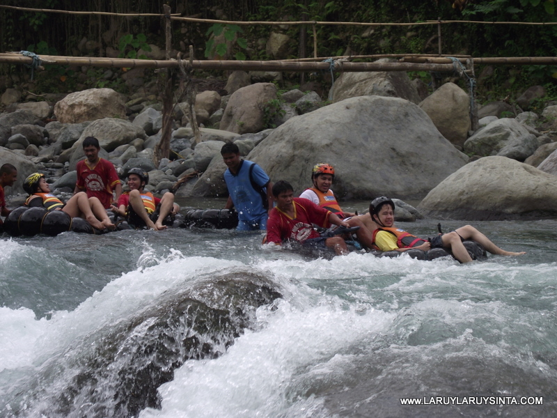 LaRuY LaRuY SiNtA WHITE WATER TUBING IN MAITUM YOUR EXTREME ADVENTURE!!!